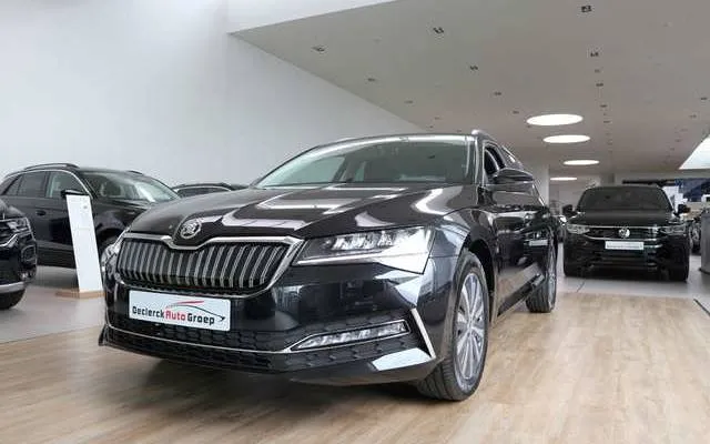 Skoda Superb 1.4TSI PLUG IN HYBRID iV*DSG*AMBITION*30G/KM*STOCK Image 1