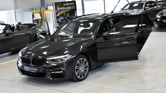 BMW 530 d xDrive Touring Sport Line