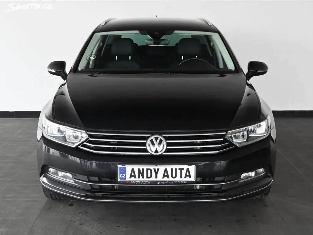 Volkswagen Passat 2,0 TDI 140 kW DSG HIGHLINE Zá Image 2